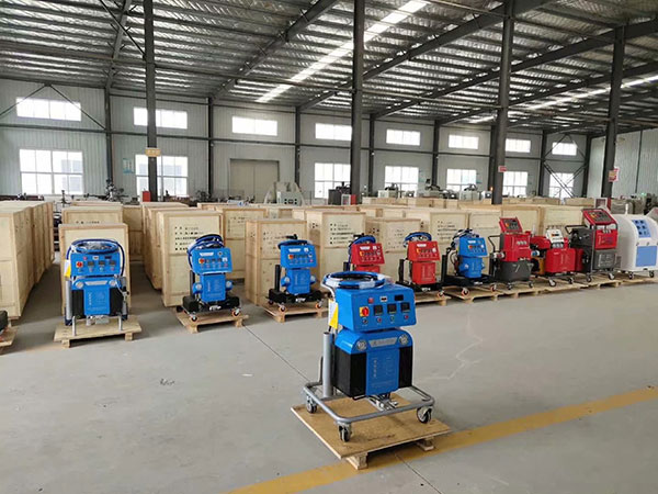 聚氨酯发泡填充(图2) Q5600聚氨酯发泡填充 卷帘门空隙保温喷涂机