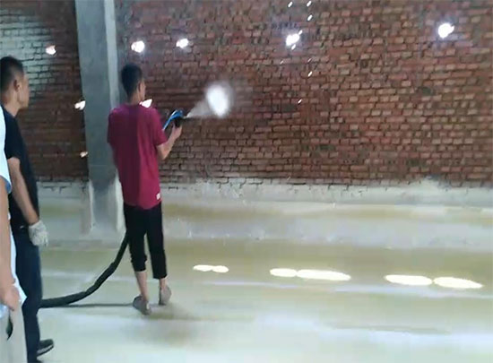 冷库内墙喷聚氨酯厚度是多少厘米(图1) 冷库内墙喷聚氨酯厚度是多少厘米